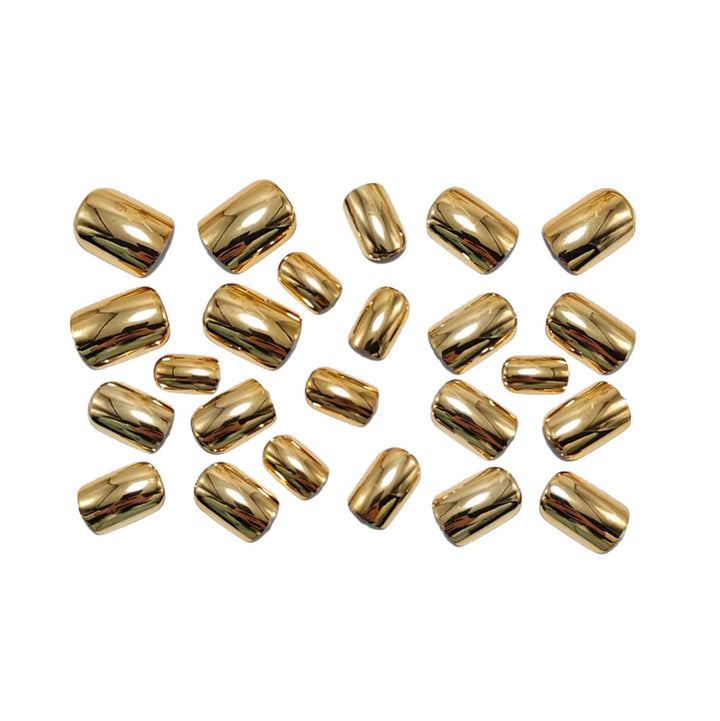High-gloss artificial nails in a luxurious metallic look Bowlift