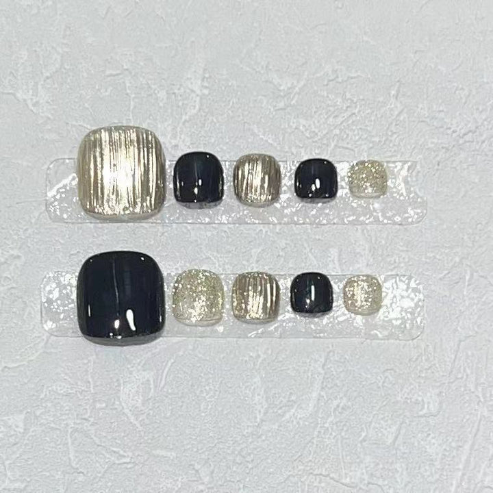 Press-On Nail Art Set with Elegant Metallic and Glitter Accents Bowlift