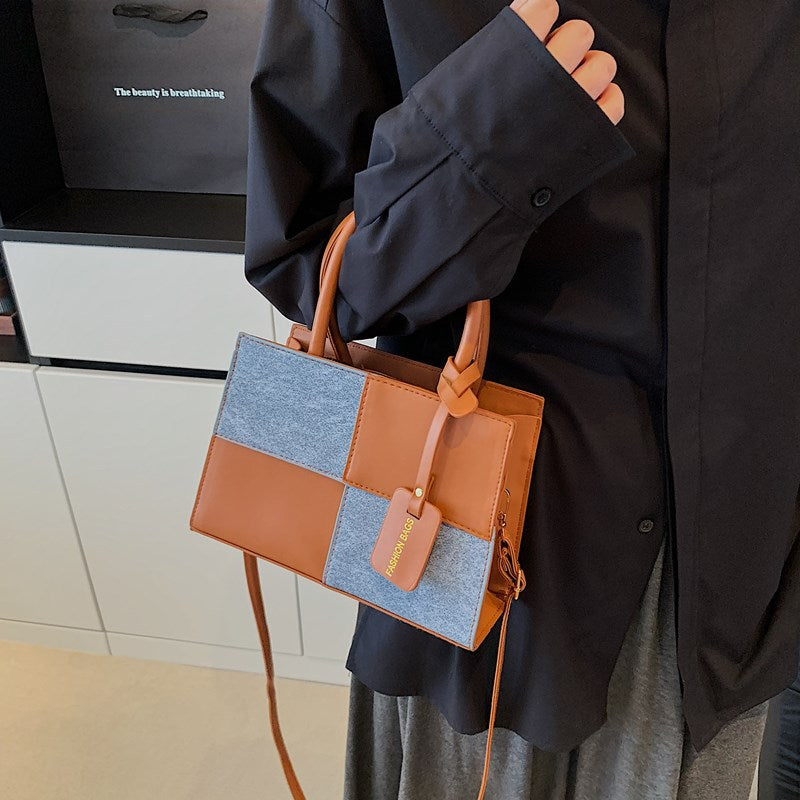 Geometric Patterned Handheld Tote Bag Bowlift