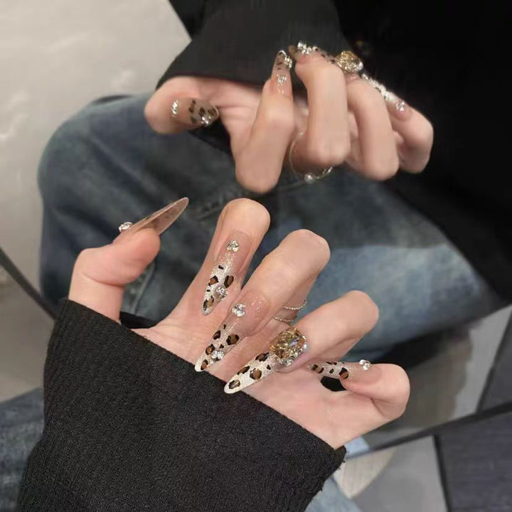 Ombre Art Nails Bowlift