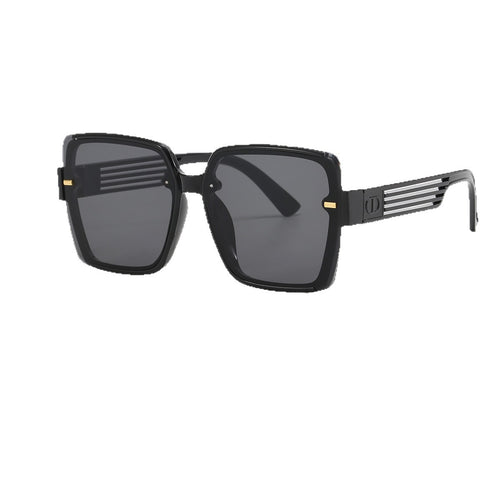 Women's trendy square sunglasses with UV protection and stylish frame Bowlift