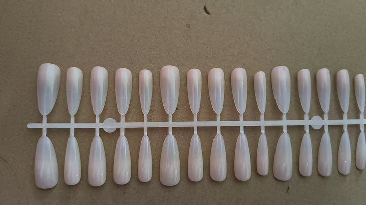 Artificial Artificial Nails in Modern High Gloss Design Bowlift