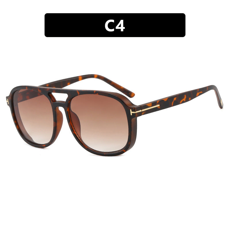 Women's square sunglasses with luxurious plastic frame and mirrored lenses Bowlift