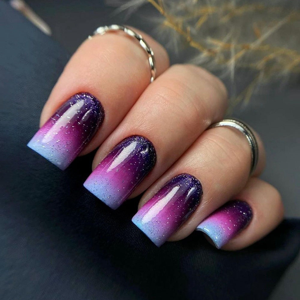 Acrylic nails with luxurious ombre effect Bowlift