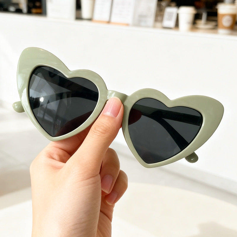 Vintage Heart-Frame Sunglasses Bowlift
