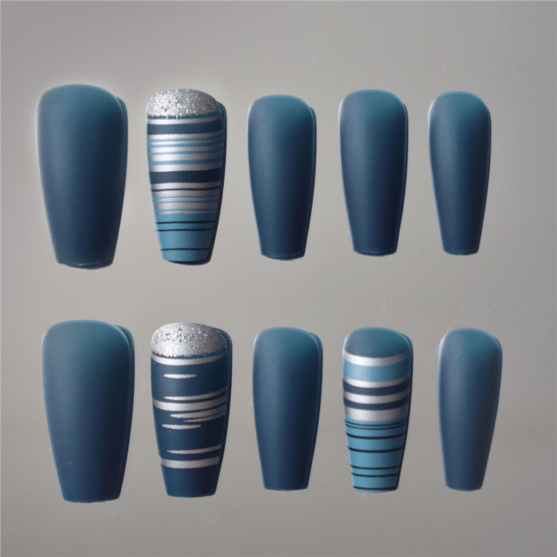 Fashionable Matte Finish Press-On Nails with Metallic Stripes Bowlift