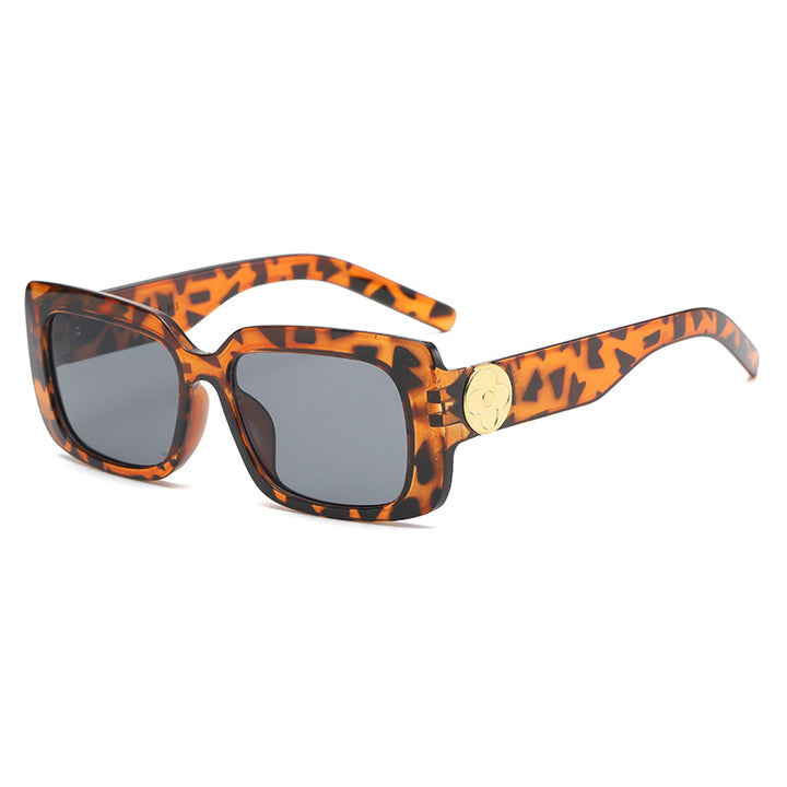 Women's Oversized Sunglasses with Luxurious Transparent Frame Bowlift