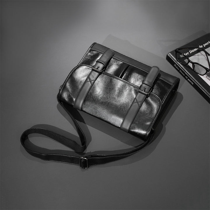 Elegant Shoulder Bag in Classic Modern Style Bowlift