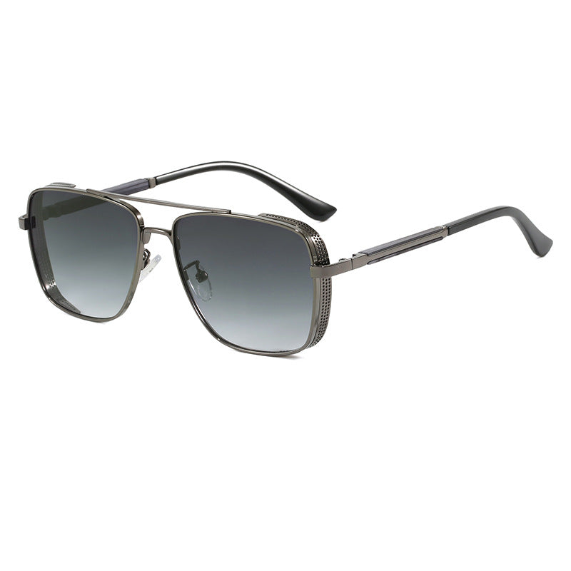 Women's fashionable square sunglasses with luxurious metal accents Bowlift