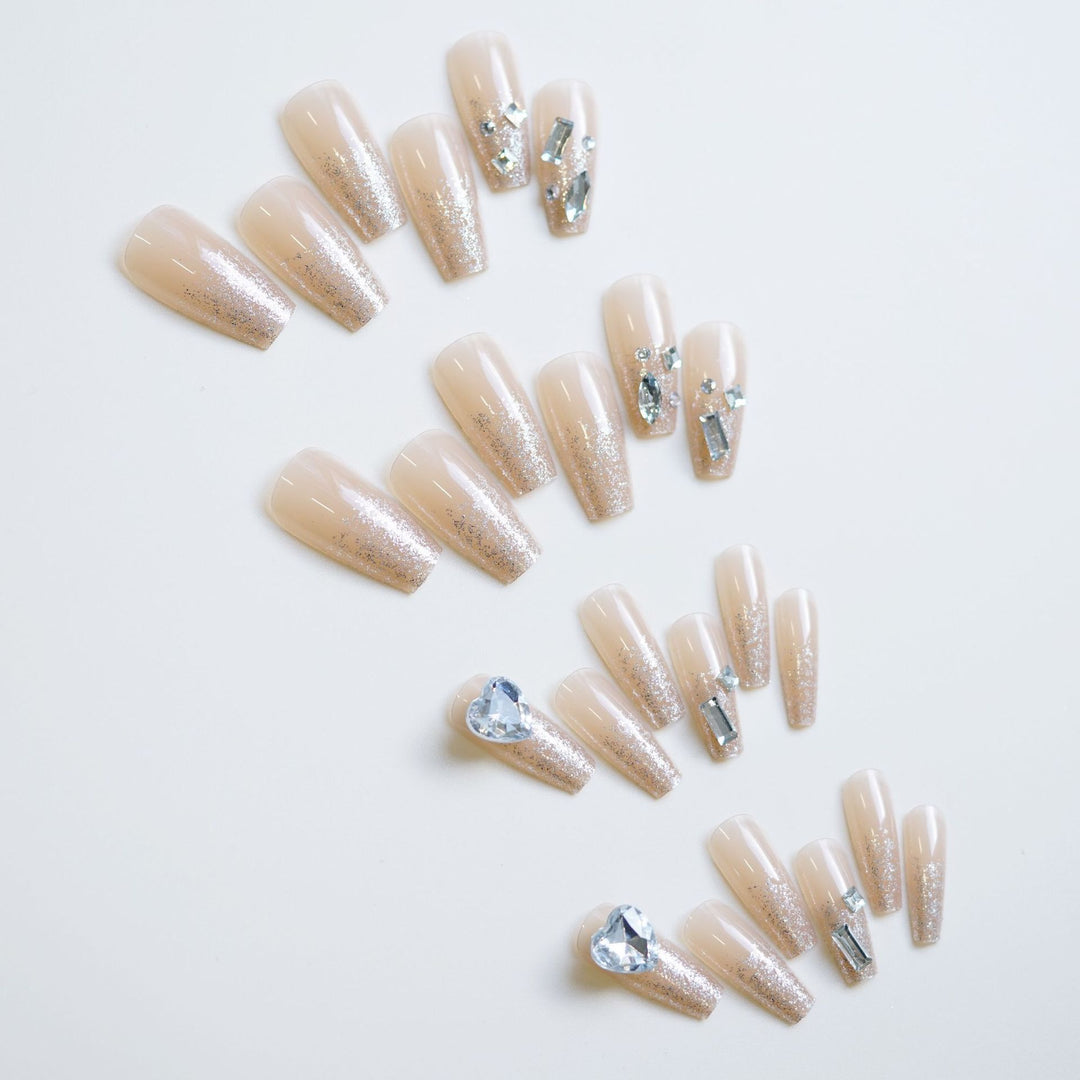 Sparkling Rhinestone Press-On Nail Set Bowlift