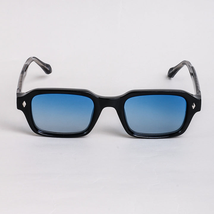 Women square sunglasses with a modern, versatile frame and UV protection Bowlift