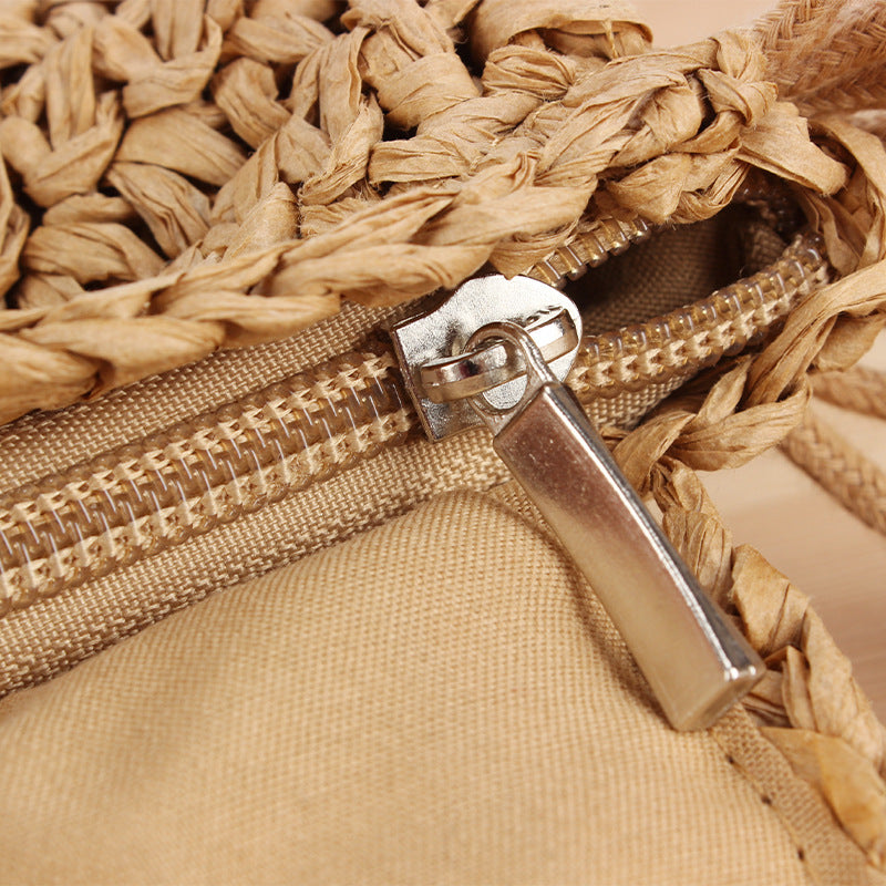 Macramé Shoulder Bag with Elegant Fringe Decoration Bowlift