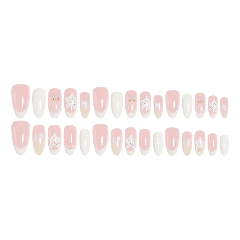 Artful Nail Tips in Maritime Design Bowlift