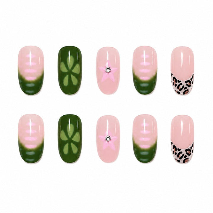 Artificial nails with modern geometric designs Bowlift