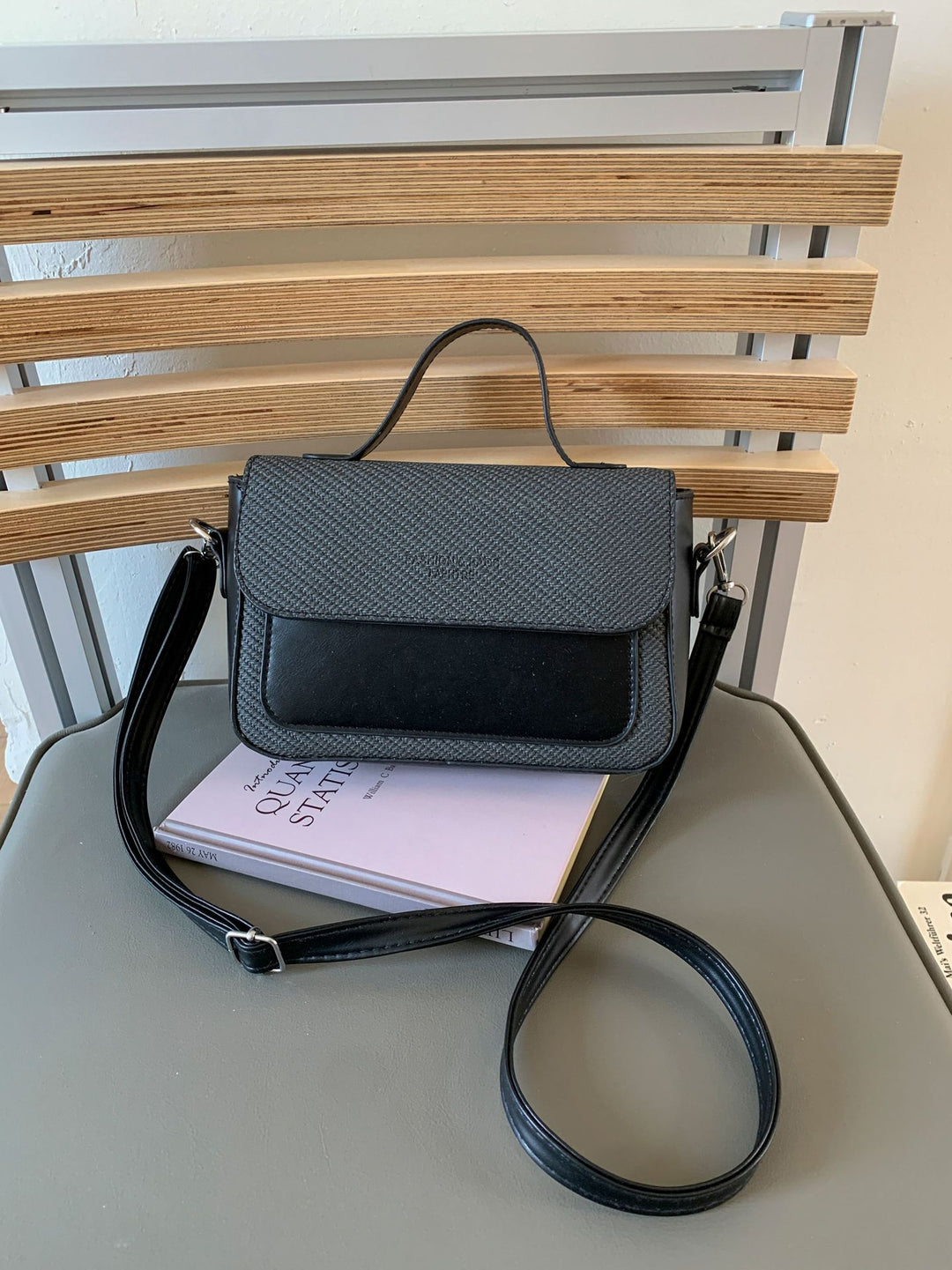 Chic Woven Crossbody Handbag Bowlift