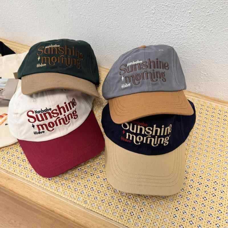 Men's Casual Statement Cap Bowlift