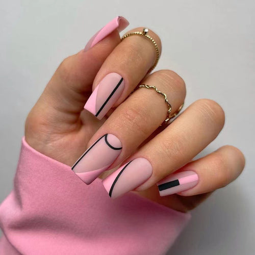 Fashionable Nail Art Bowlift
