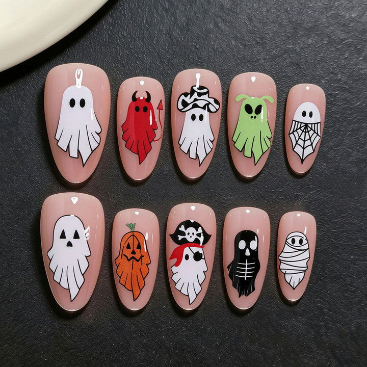 Halloween-themed Press-On Nail Art Kit Bowlift
