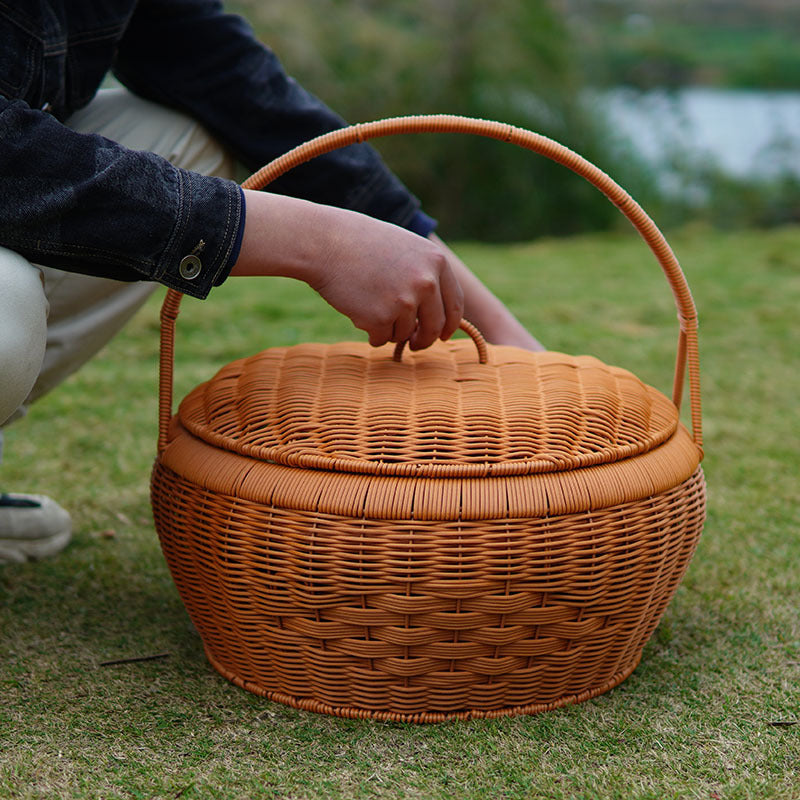 Women's Elegant Laundry Basket with Lid and Practical Handles Bowlift