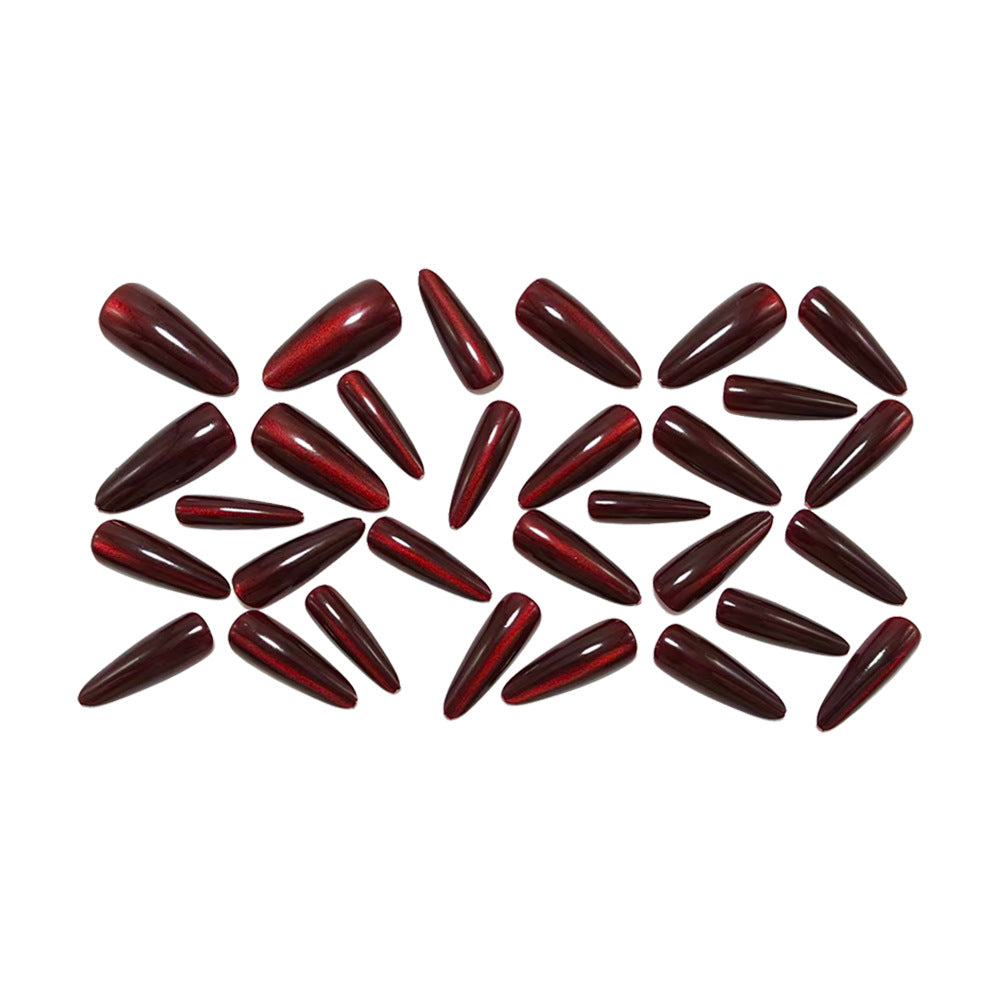Artificial Nails in Elegant Design with Shimmering Finish Bowlift