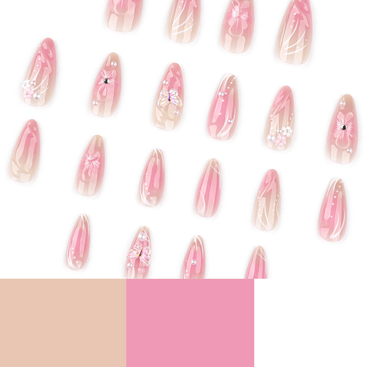 Artful nail art with floral 3D elements Bowlift