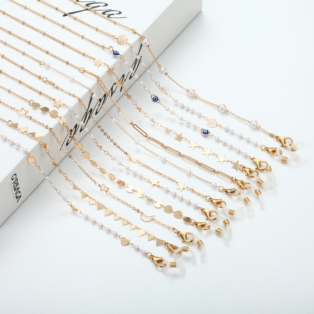 Elegant Glasses Chain with Pearls and Accents Bowlift