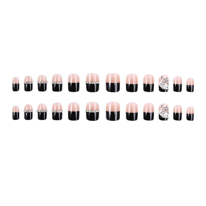 Glamorous artificial nail set with sparkling crystal embellishments Bowlift