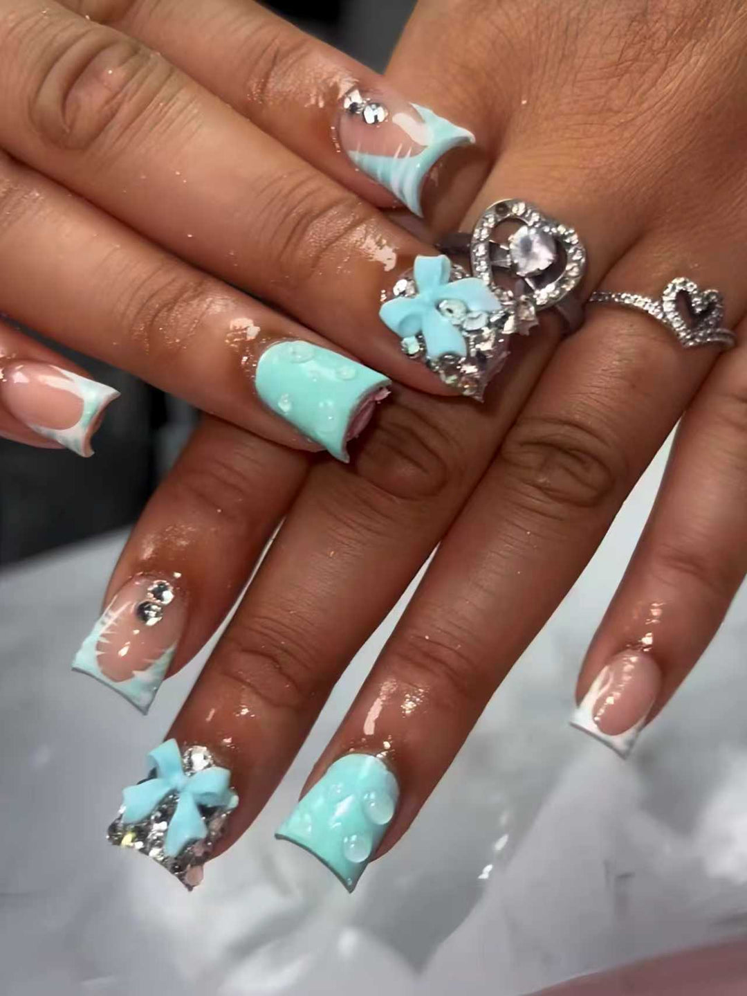 Decorative 3D Press-On Nail Extensions Bowlift