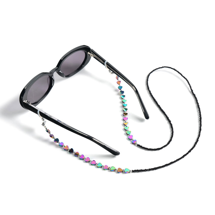 Heart-Shaped Beaded Eyewear Chain Bowlift