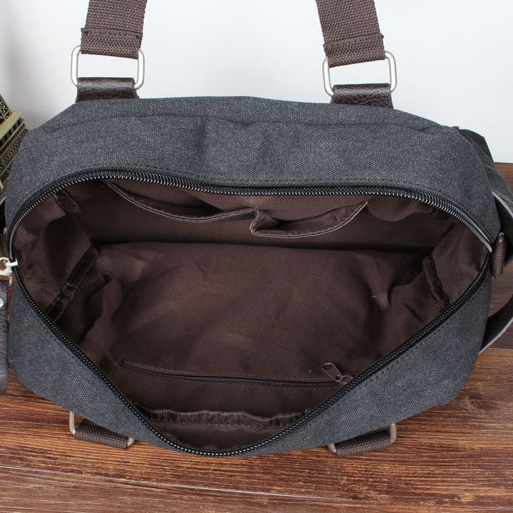 Shoulder bag with multiple compartments and comfortable carrying system Bowlift