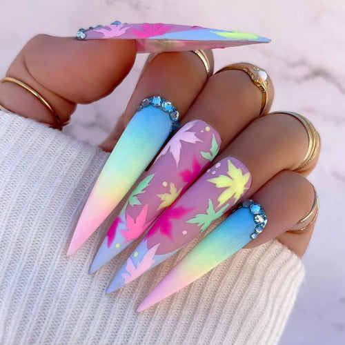 Floral Leaf-Designed Stiletto Press-On Nails Bowlift