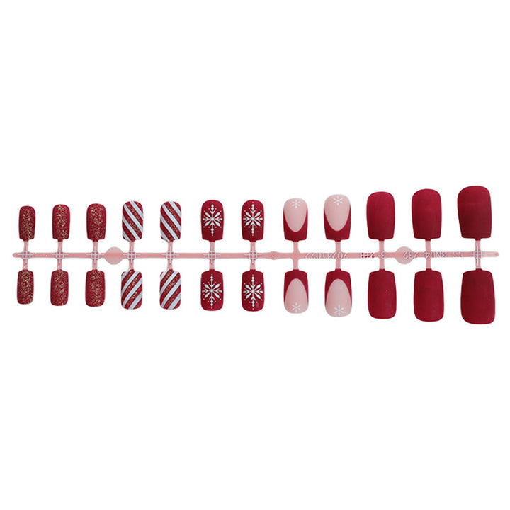 Festive artificial nail set with winter motifs Bowlift