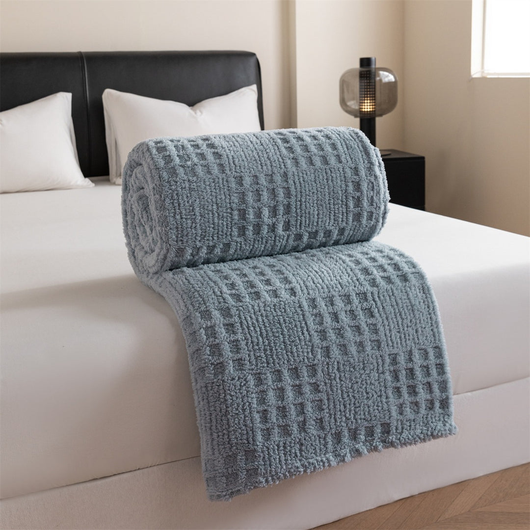 Unisex Soft Touch Throw Blanket Bowlift