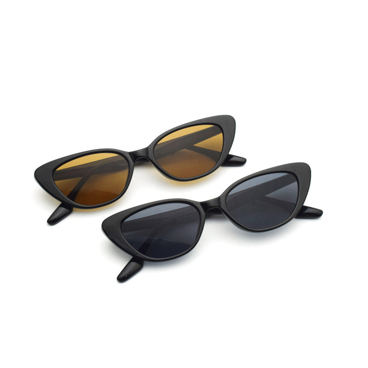 Cat-Eye Sunglasses with UV Protection Bowlift
