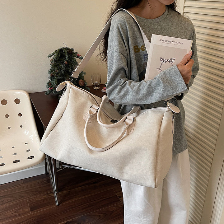 Travel bag with multifunctional compartments and elegant design Bowlift