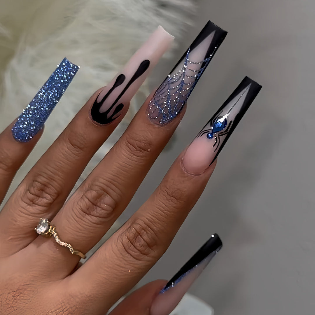 Creative Spider-Themed Press-On Nail Extensions Bowlift