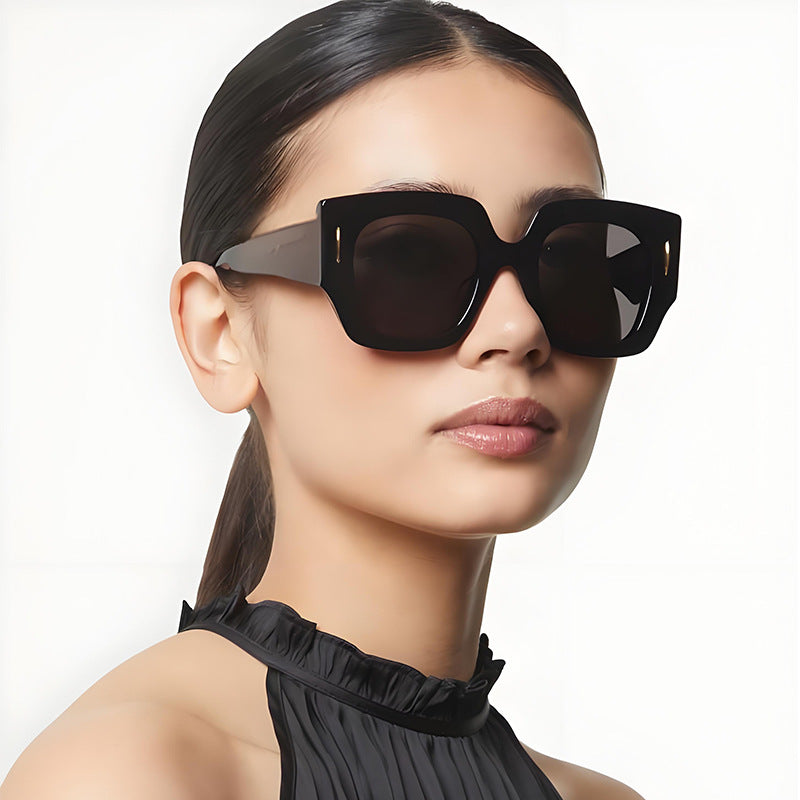 Women's Geometric Oversized Sunglasses with Luxurious Accent Bowlift