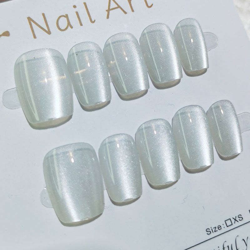 Elegant Ombre Nail Design Bowlift