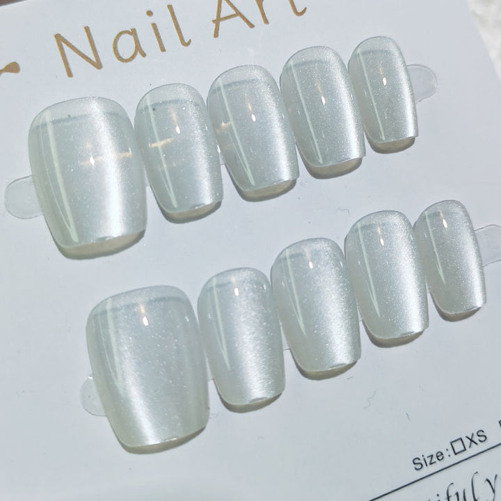 Elegant Ombre Nail Design Bowlift