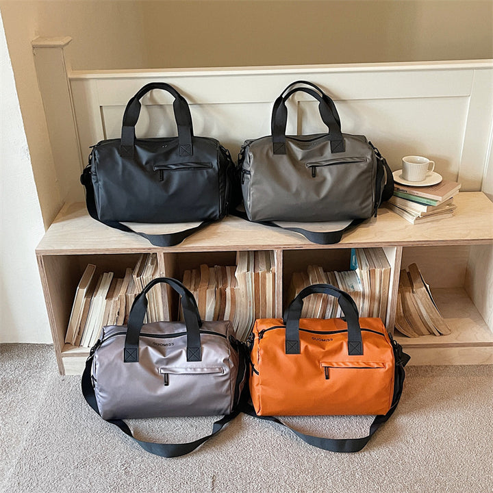 Sport-Duffel-Bag with High Volume and Water-Repellent Material Bowlift