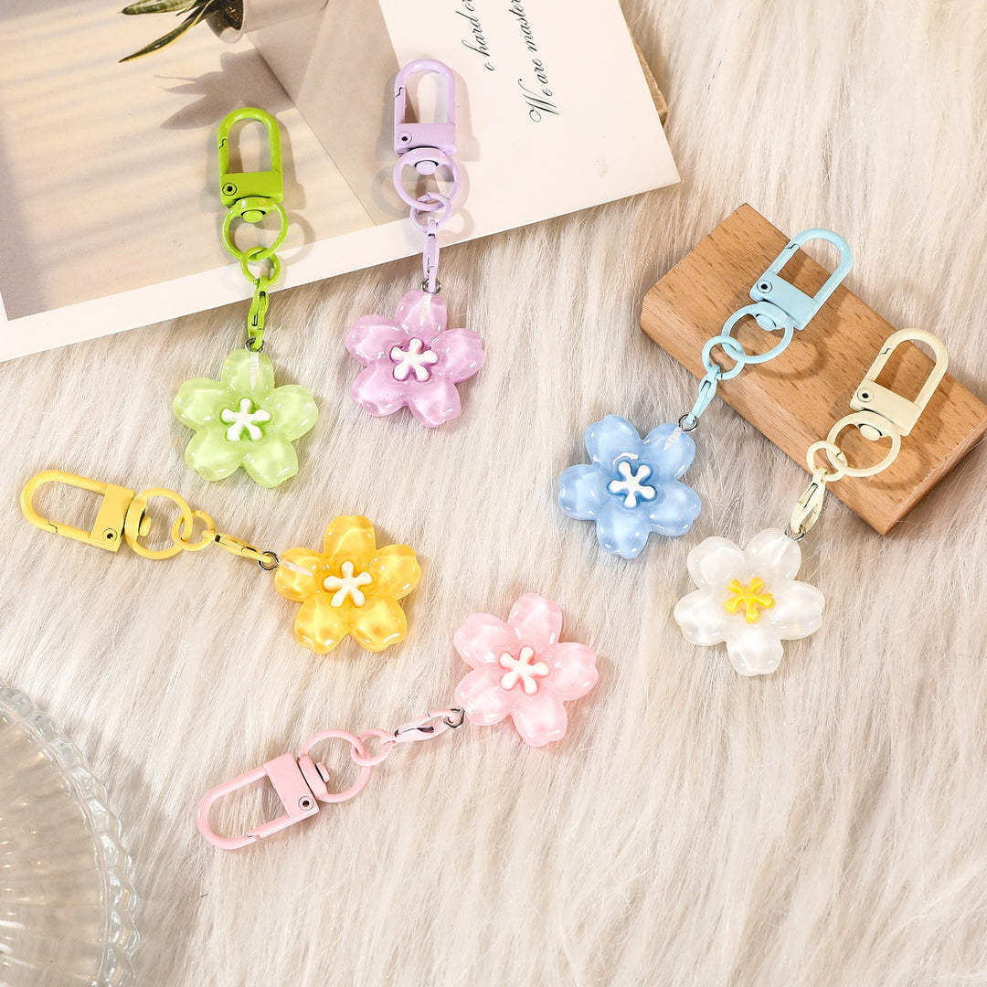 Keychain with Floral Details Bowlift