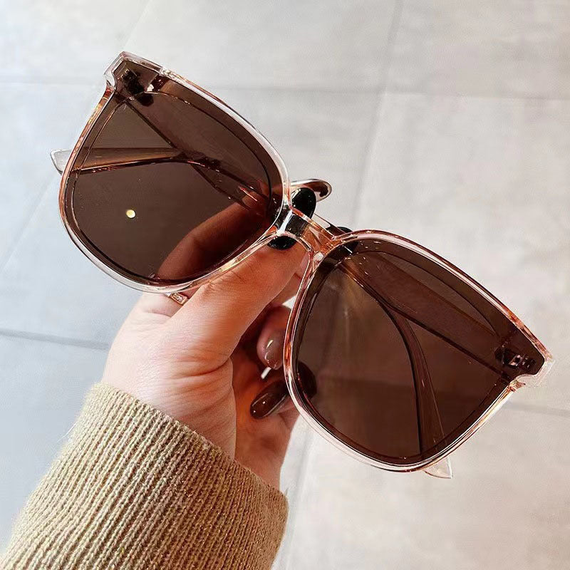 Women's Fashion Cat-Eye Sunglasses with Trendy Design Bowlift