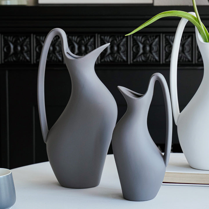 Stylish Ceramic Carafe Bowlift