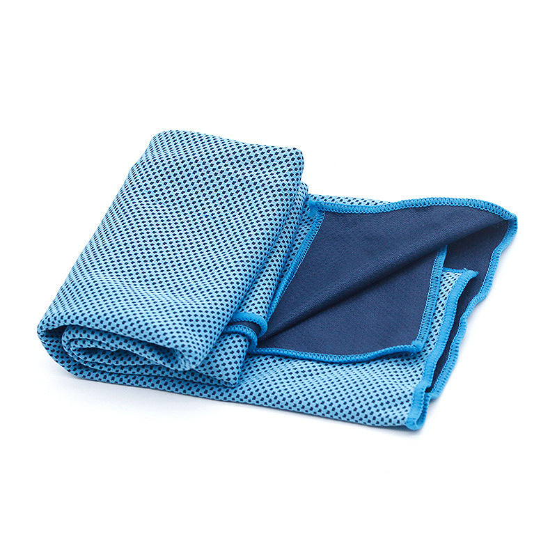 Women's quick-drying sports towel with breathable structure Bowlift