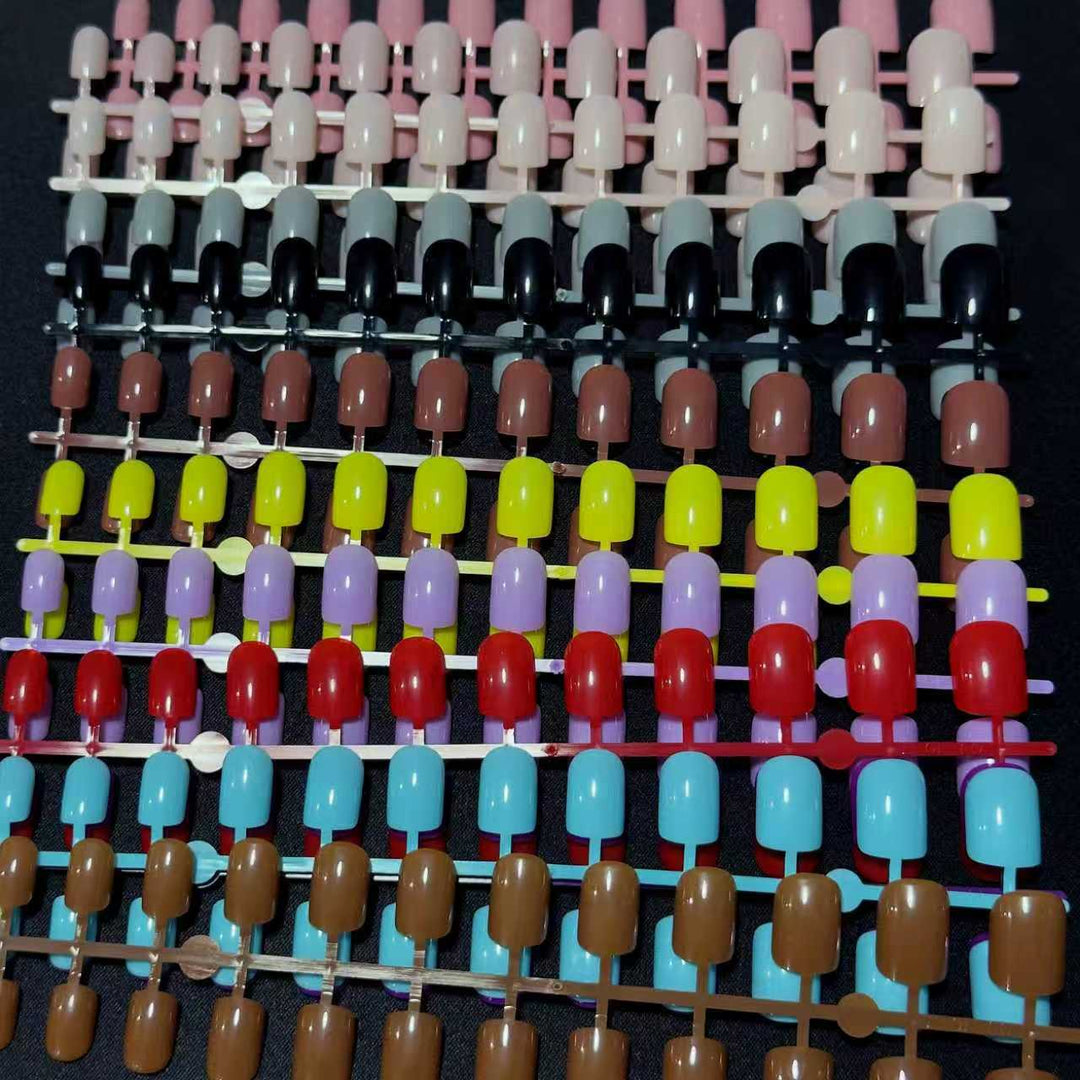 Elegant Press-On Nail Extensions Bowlift