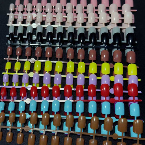 Elegant Press-On Nail Extensions Bowlift