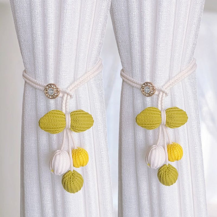 Decorative curtain tiebacks Bowlift