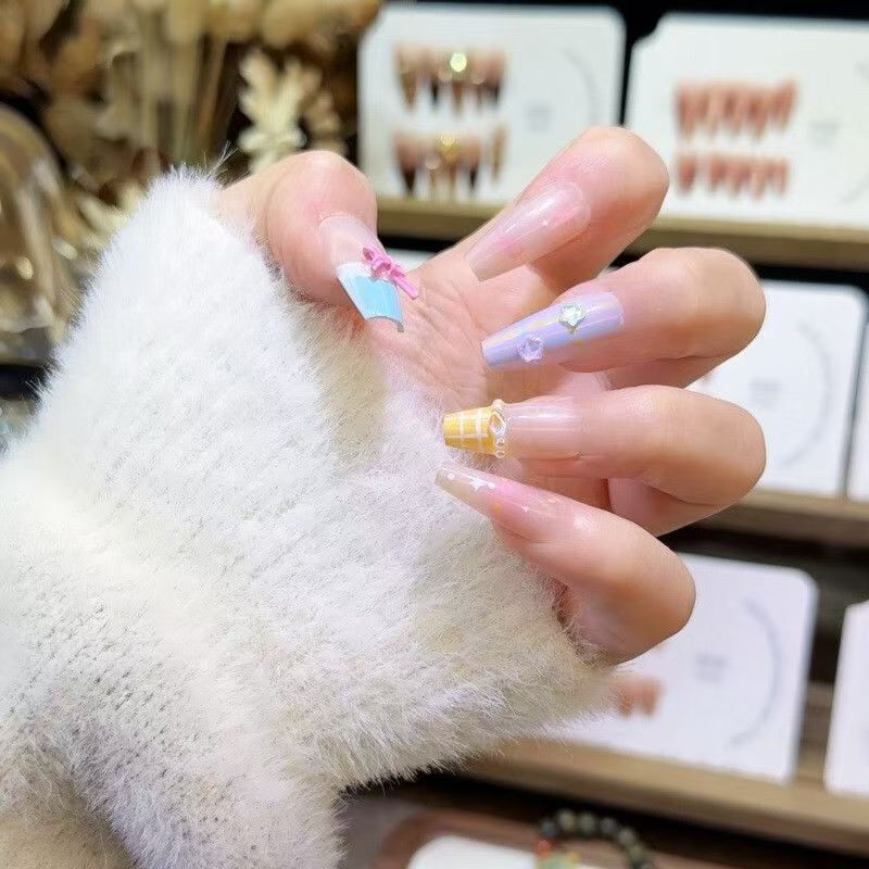 Decorative Character-Themed Press-On Nails with 3D Elements Bowlift