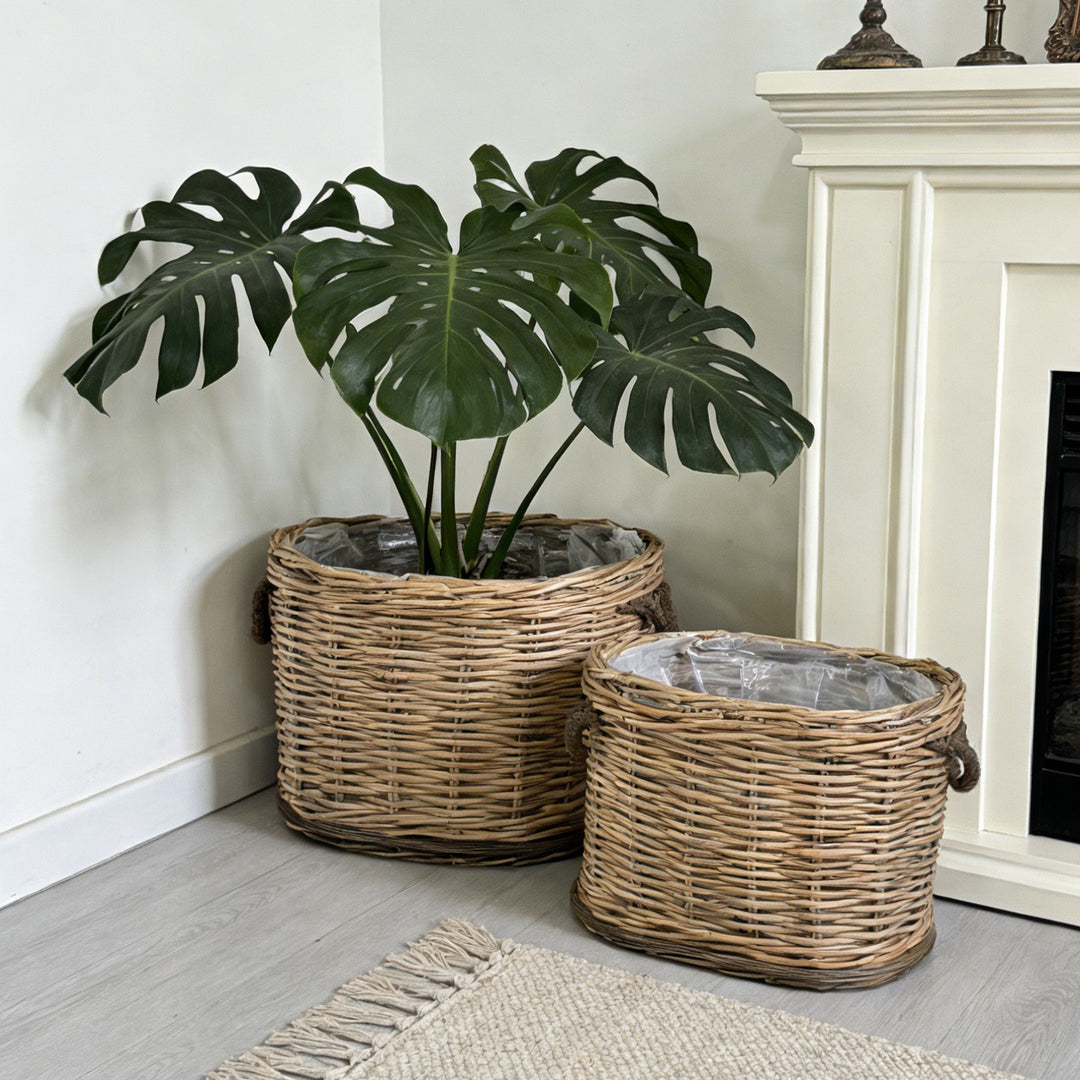 Rustic laundry basket with decorative handles Bowlift