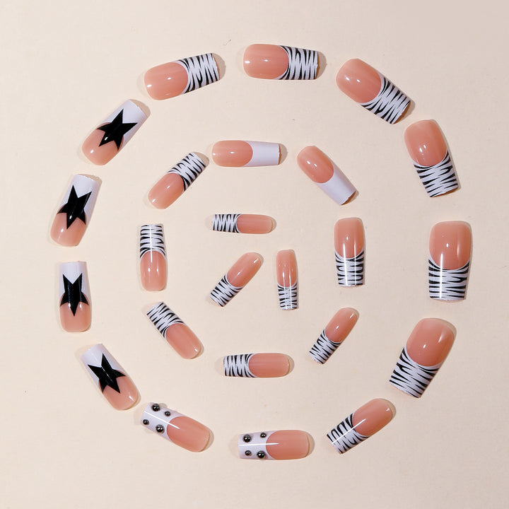 Artistic Nail Art Extensions Bowlift
